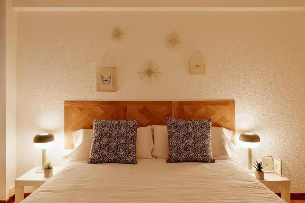 Apartamento Maura 2 Dormitorios オビエド エクステリア 写真
